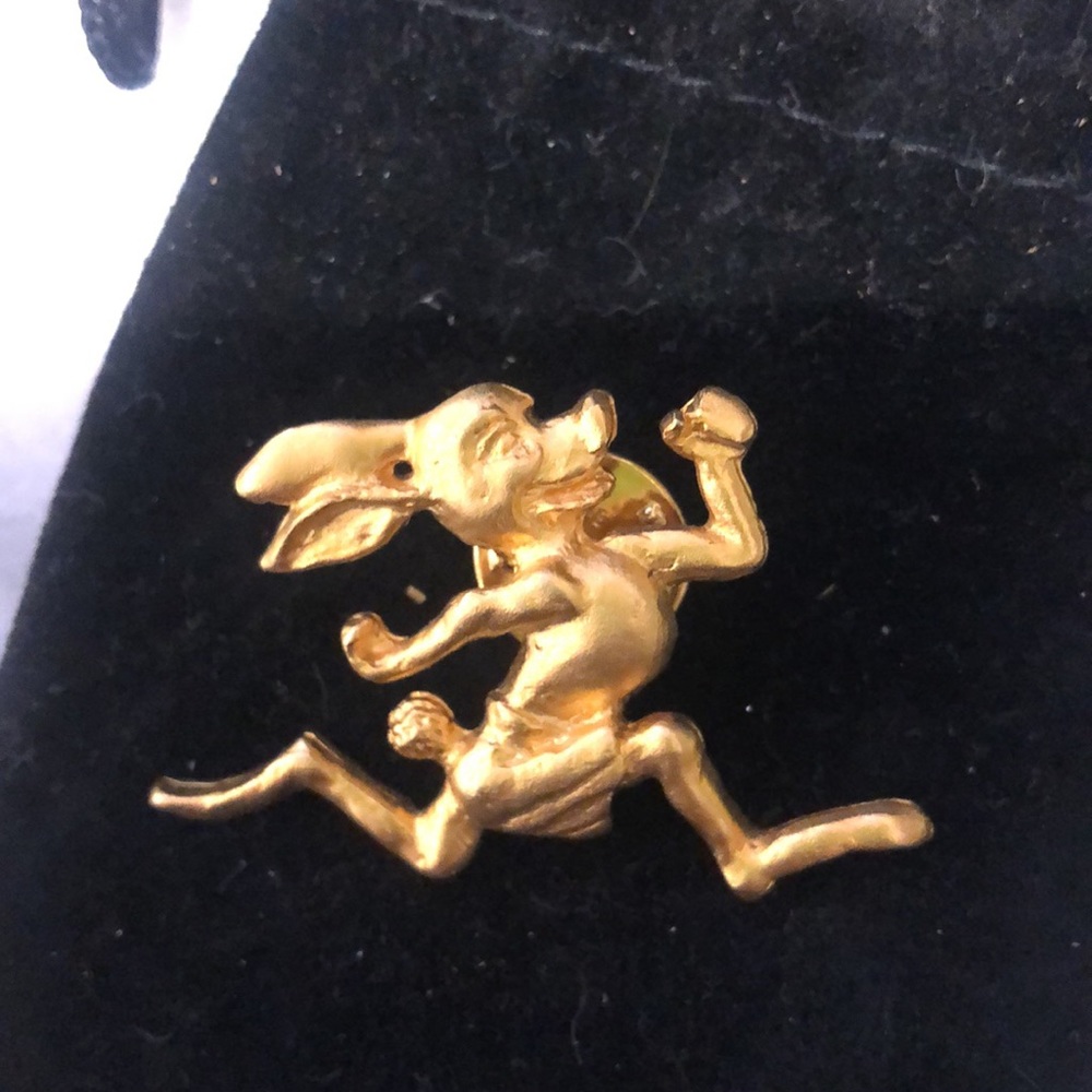 Running Rabbit Brooch-Boutique - Picture 2 of 7